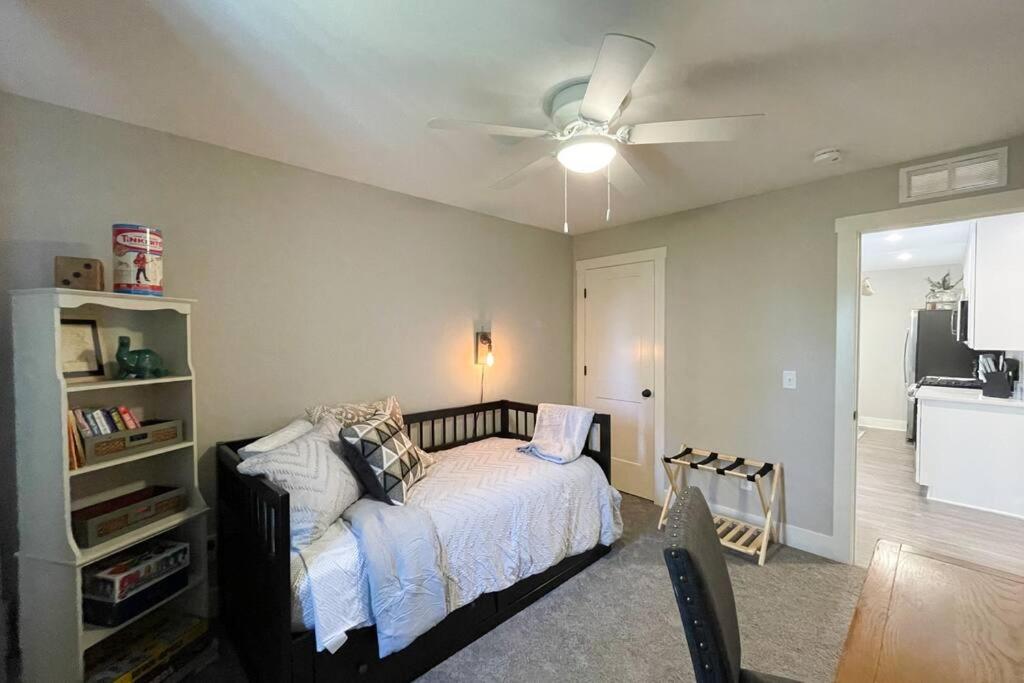 New Beautiful 3 Bedroom Condo In Bettendorf Kültér fotó